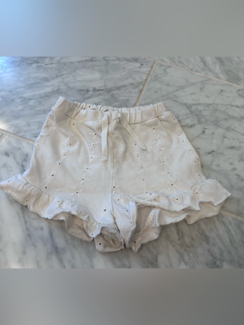 H&M Cream Eyelet Ruffle Shorts